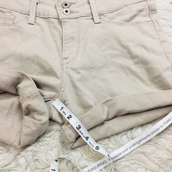 Denizen From Levi’s Cream Modern Shorts Size 6 - Picture 9 of 12